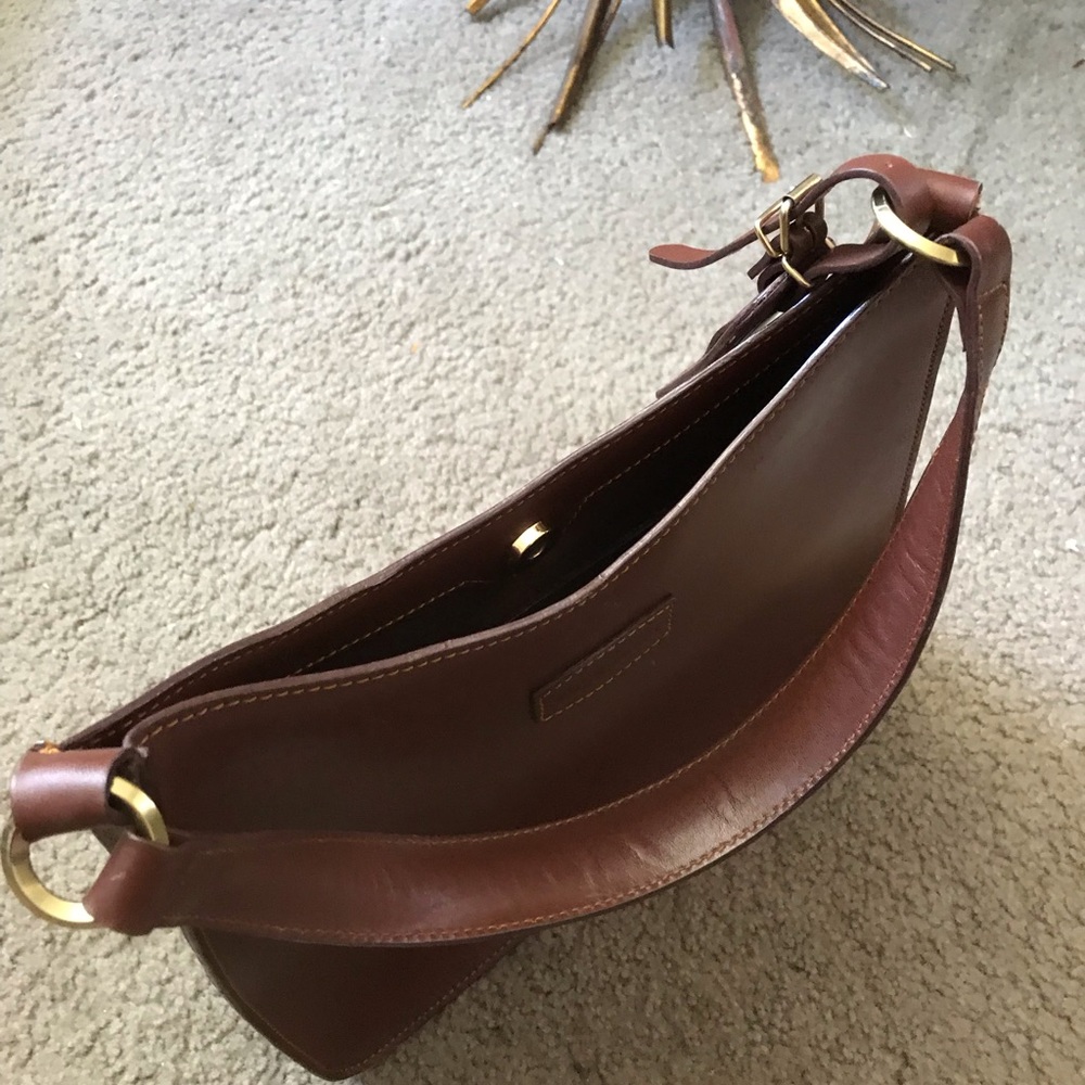 Cole Hann Brown Leather Purse.